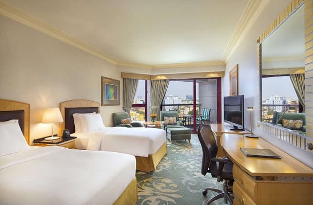 TWIN EXECUTIVE ROOM CITY VIEW - LOUNGE ACCESS
