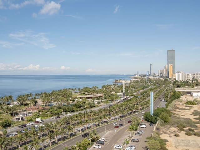 TWIN DELUXE ROOM PARTIAL SEA VIEW