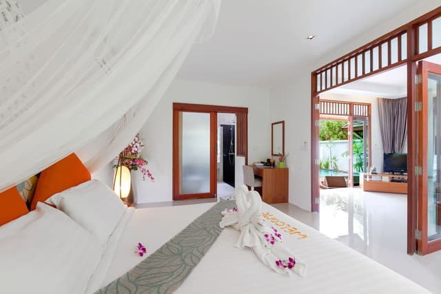Grand Pool Suite Villa