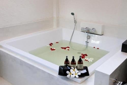 Pool Access Suite Villa