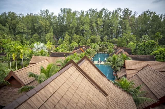 Executive Deluxe Room With Pool View