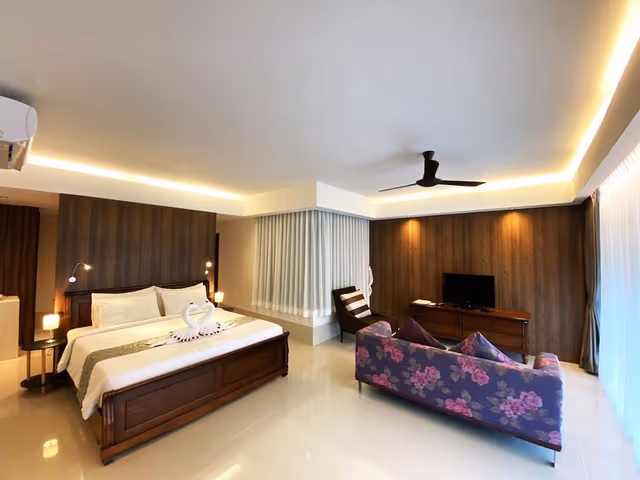 Executive Deluxe Room With Pool View