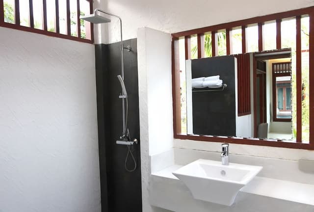 Grand Pool Suite Villa