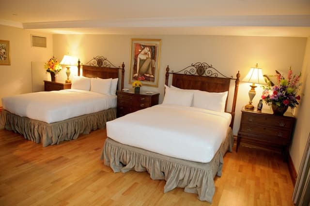 Deluxe Room, 2 Queen Beds