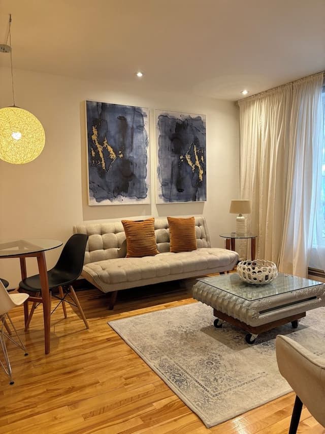 Comfort Studio Suite, 1 Queen Bed, Non Smoking, Kitchenette