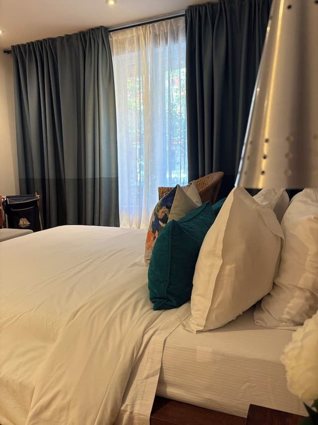 Comfort Studio Suite, 1 Queen Bed, Non Smoking, Kitchenette