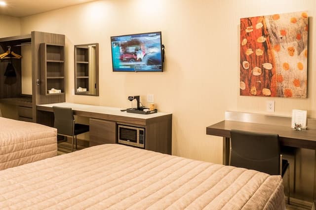 Classic Room, 2 Queen Beds