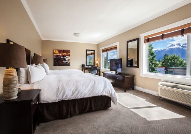 Deluxe Room, 2 Queen Beds