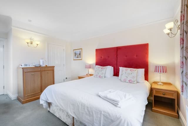 Comfort Double or Twin Room, Non Smoking, Private Bathroom