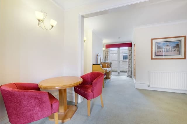 Executive Double or Twin Room, 1 King Bed, Bathtub, Courtyard Area
