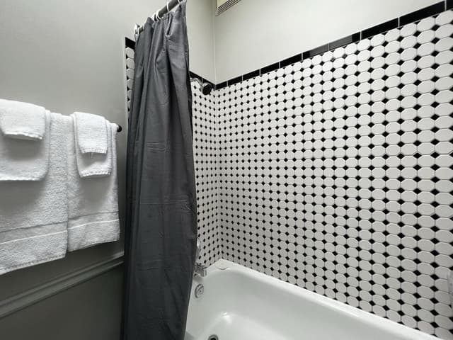 Superior Room, 2 Queen Beds (Muskoka River View, Has Balcony)