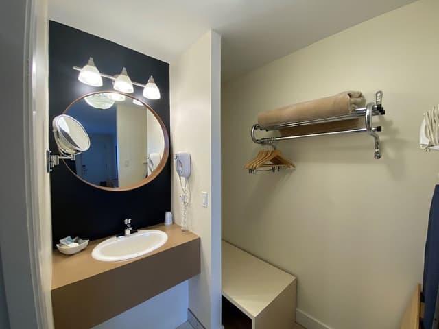 Economy Room, 2 Double Beds Exterior Entrance