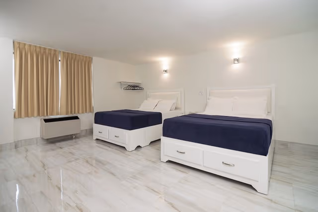 Luxury Room, 2 Queen Beds
