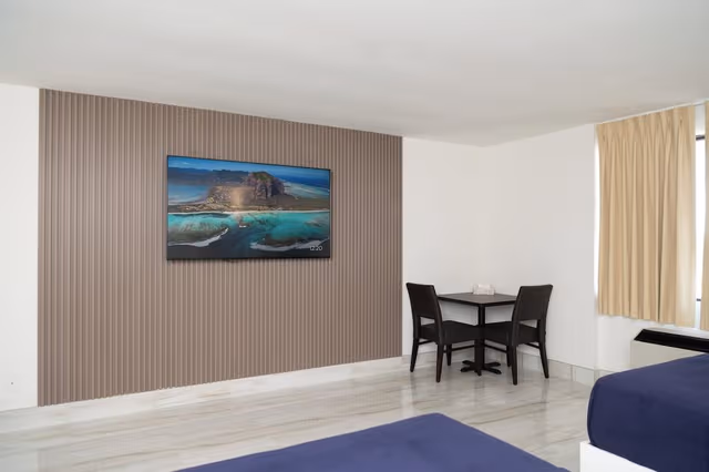 Luxury Room, 2 Queen Beds