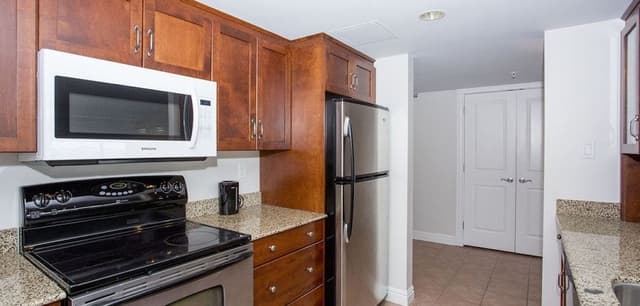 Executive Suite, 2 Bedrooms, Kitchen, Harbor View
