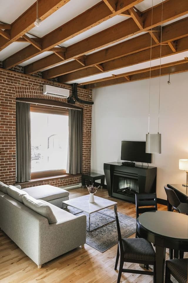 Deluxe Loft