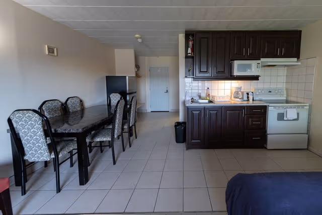 Family Room, Multiple Beds, Private Bathroom