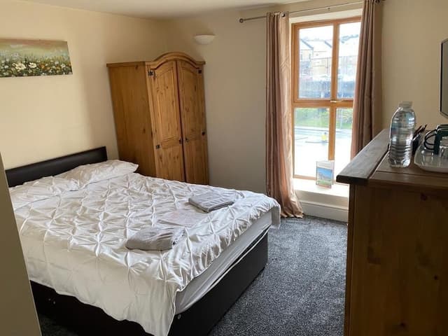 Basic Double Room