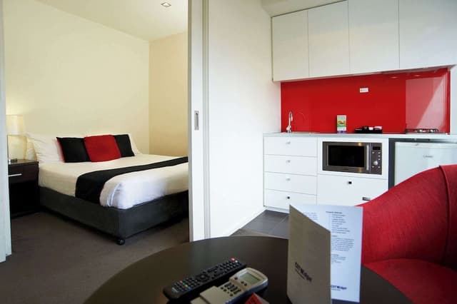 One Bedroom Apartment