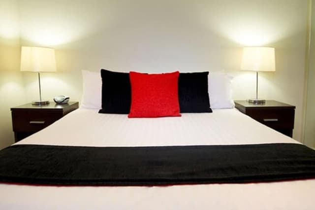 One Bedroom Apartment