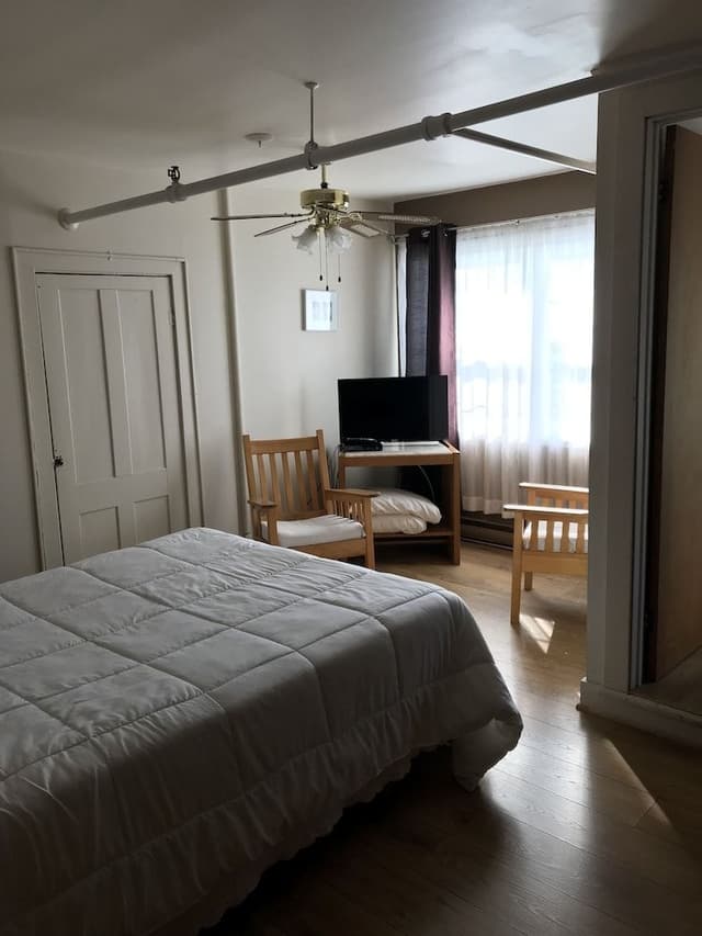 Standard Room, 1 Double or Queen bed