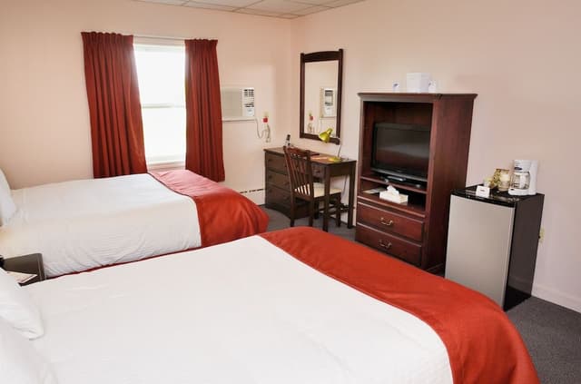 Standard Room, 2 Double Beds