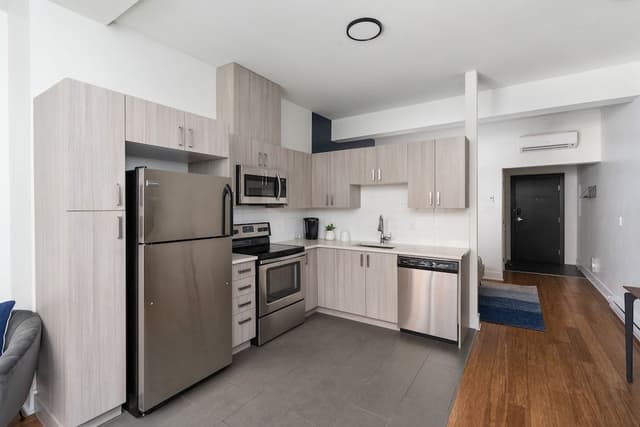 Superior 1 Bedroom Apartment #2