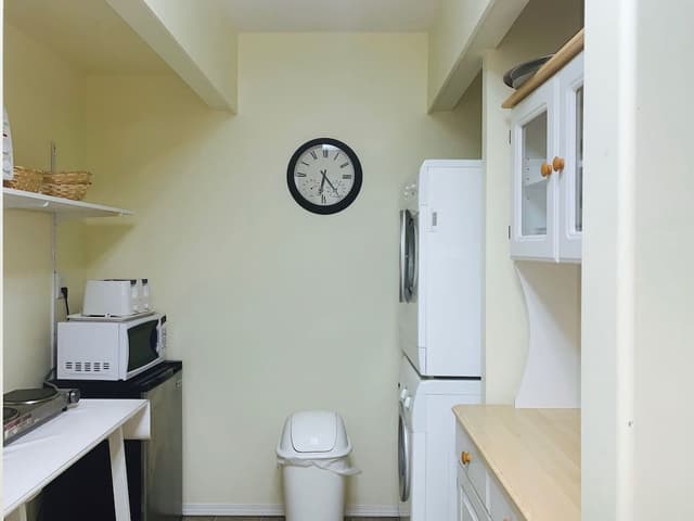 Executive Suite, 1 Queen Bed with Sofa bed, Kitchenette, Park View