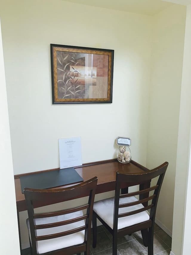 Executive Suite, 1 Queen Bed with Sofa bed, Kitchenette, Park View