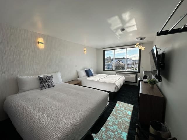 Family Room, 2 Queen Beds
