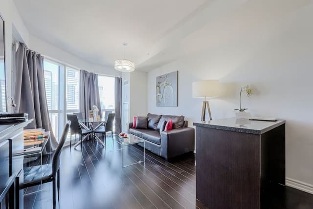 Presidential Suite, 2 Bedrooms, 2 Bathrooms, City View, Balcony