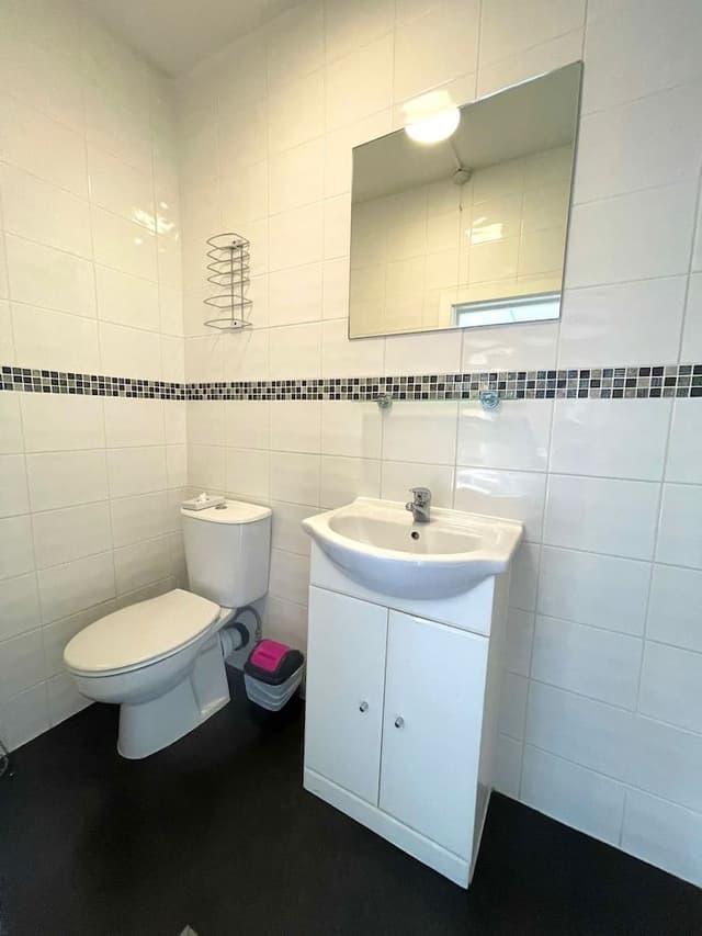 Double Room, Ensuite (Room 03)