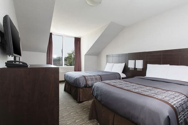 Standard Room, 2 Double Beds (Non-wheelchair Accessible)