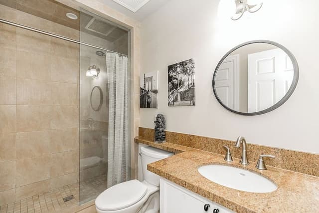 Condo, 1 Bedroom