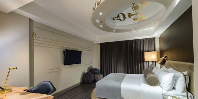 Deluxe Room, 1 Queen Bed