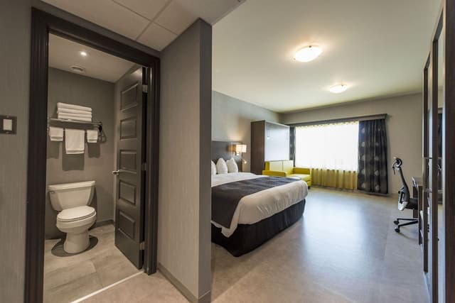 Room (Distinction)