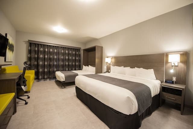 Room (Distinction)
