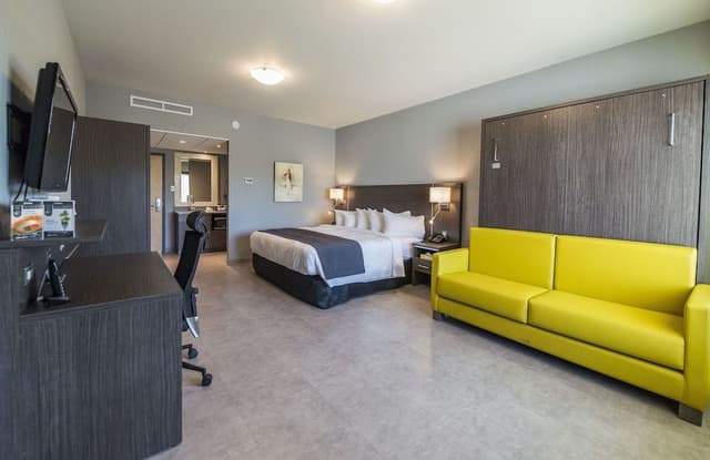 Room (Distinction)