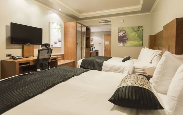 Design Room, 2 Queen Beds (Urban)