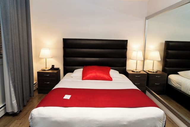 Premium Room