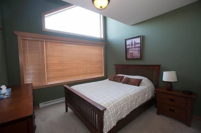 Luxury Townhome, 3 Bedrooms, Hot Tub, Mountain View