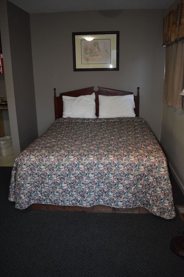 Standard Room, 2 Queen Beds, Kitchenette