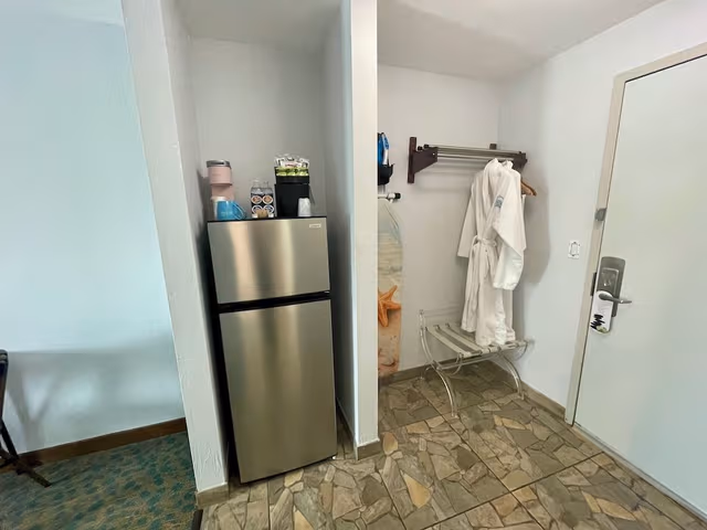 Elite Room, 2 Queen Beds, Balcony, River View