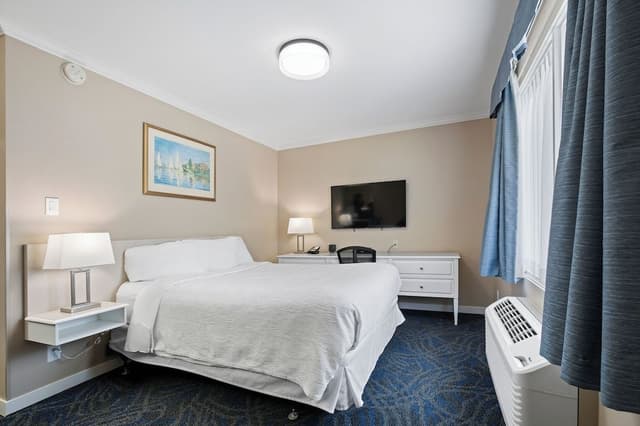 Suite, 1 Bedroom ( Separate Bedroom )