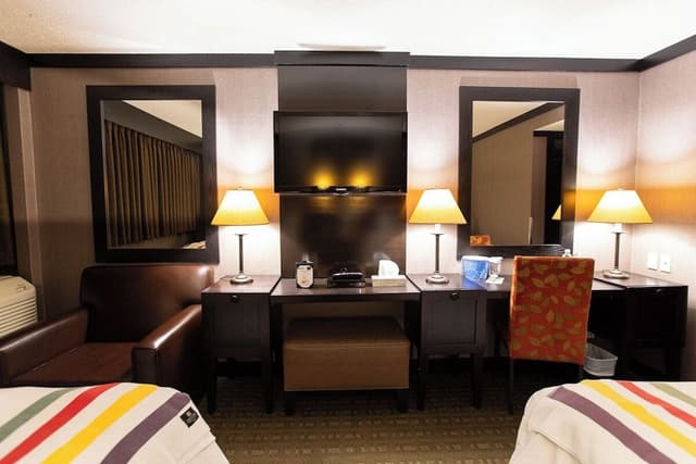 Business Double Room, 2 Queen Beds, Non Smoking
