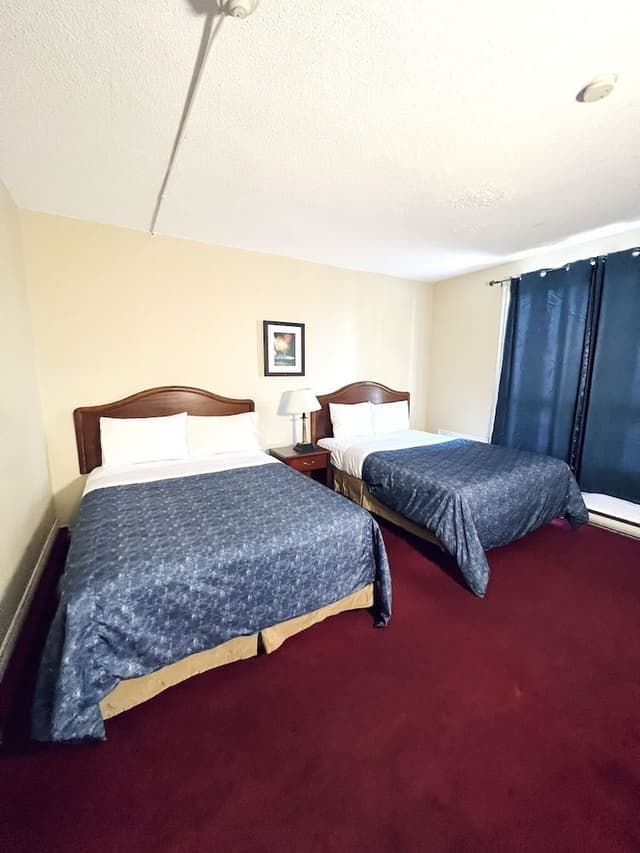 Standard Room, 2 Double Beds