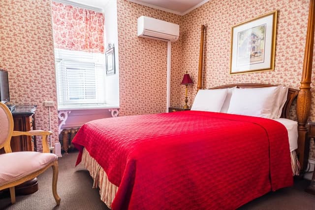 Room (22)