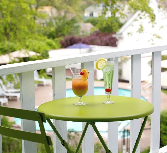 Balcony King Deluxe