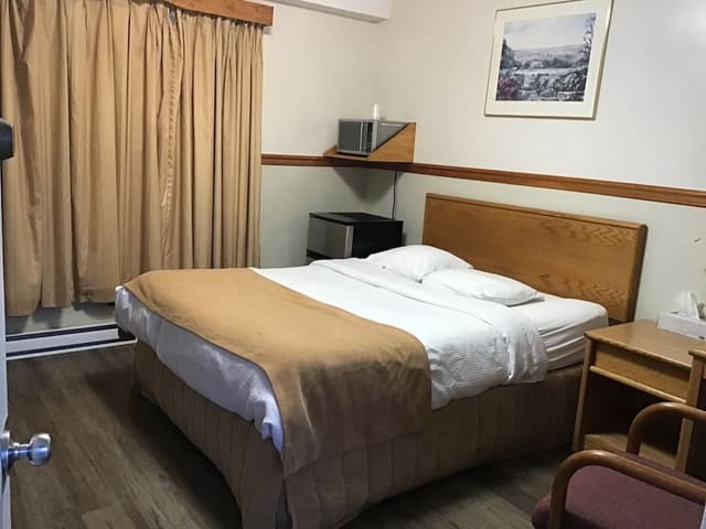 Classic Double Room, 2 Double Beds, Non Smoking, Balcony