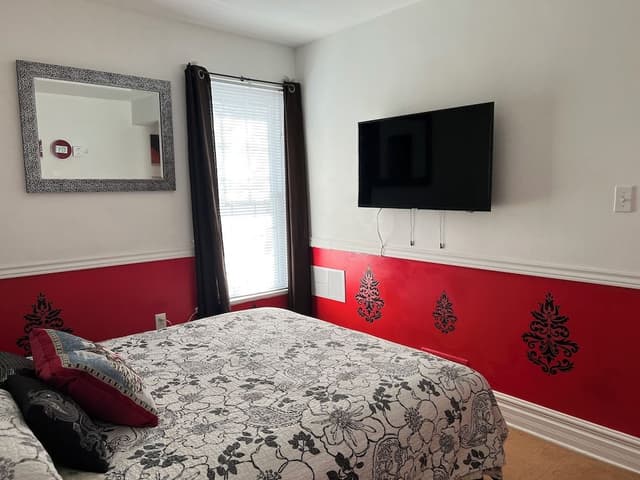 Standard Room, 1 Queen Bed